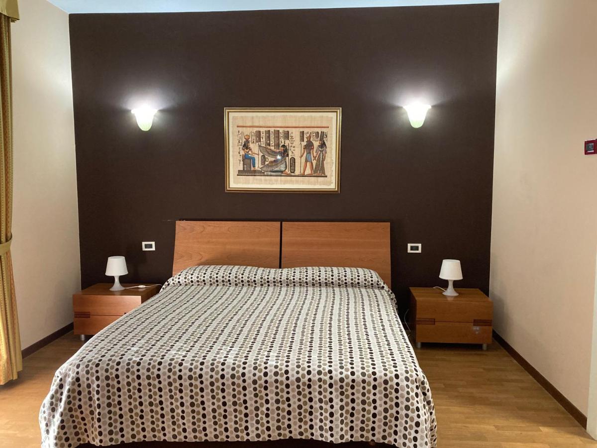 Hotel Master Альбиньясего Экстерьер фото