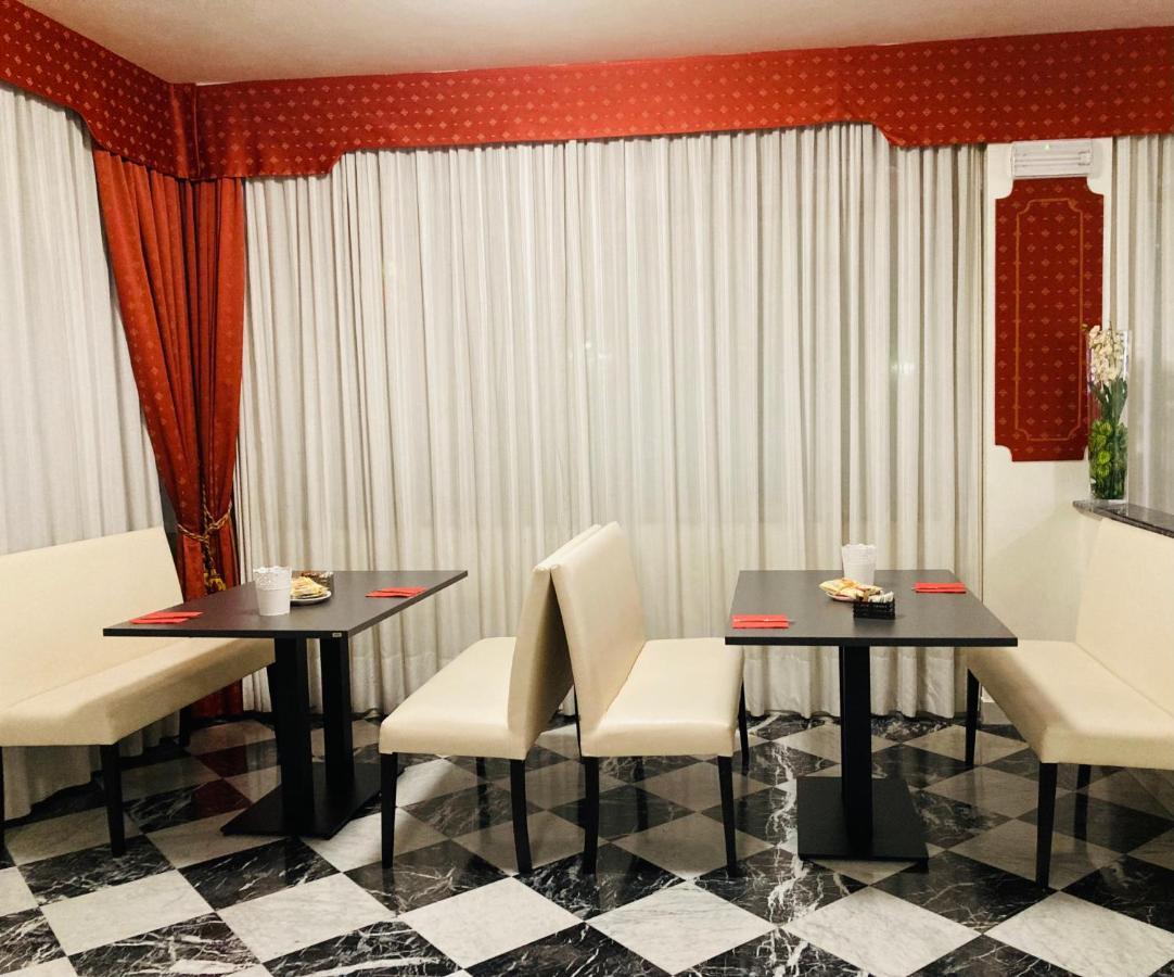 Hotel Master Альбиньясего Экстерьер фото